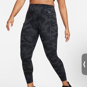 Nike leggings